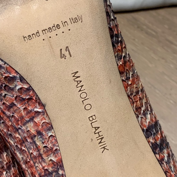 Authentic Manolo Blahnik BB Snakeskin Pump - Picture 7 of 8